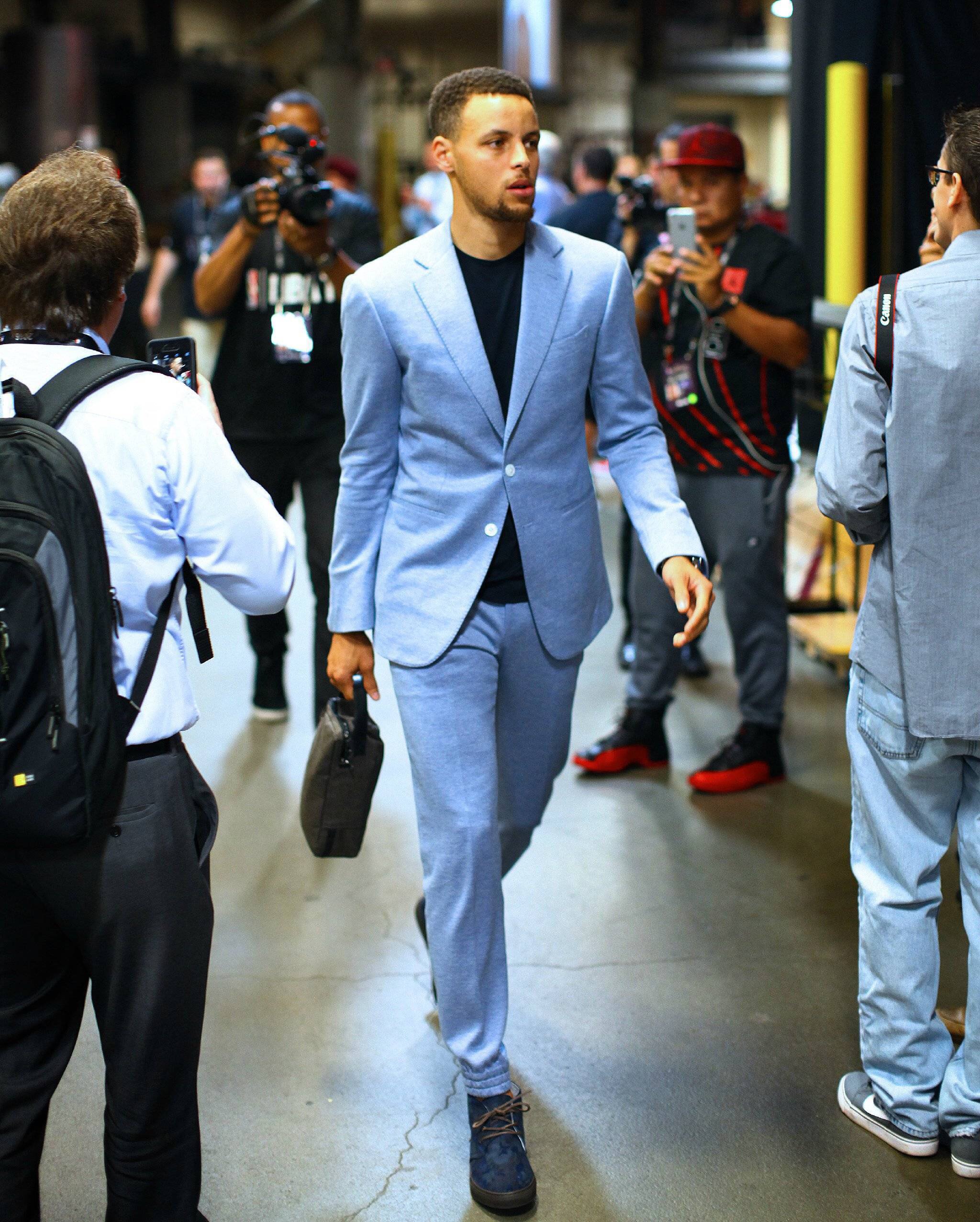 记者：加图索准备征召帕莱斯特拉，已派意大利队球探多次考察（记者称加图索计划征召帕莱斯特拉，意大利队已多次派球探考察）