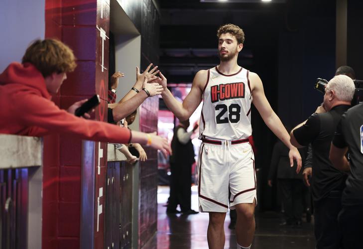 豪横，巴媒：弗拉门戈为前往秘鲁参加解放者杯决赛包了5架飞机（巴媒：弗拉门戈为赴秘鲁征战解放者杯决赛包下5架飞机）