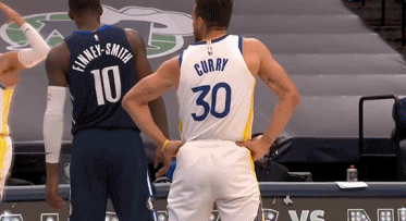 富保罗：里夫斯可以留在湖人，前提是新合同别太过分（富保罗：只要新合同不过分，湖人将继续留下里夫斯）