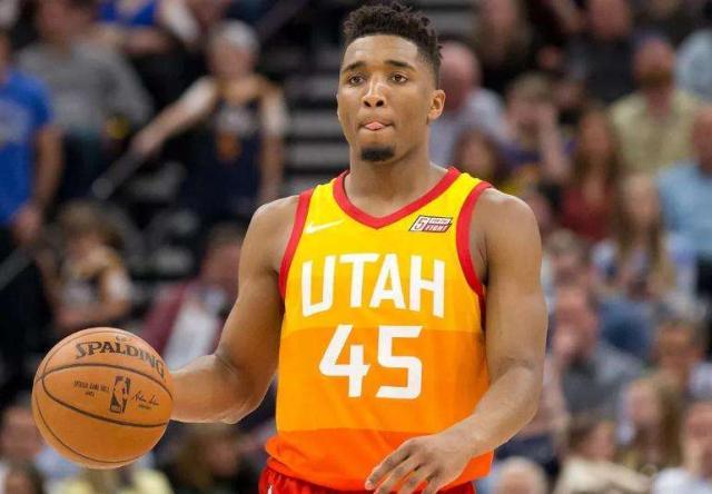 张本智和被弃用？混团世界杯决赛：小心烟雾弹，国乒需做两手准备（混团世界杯决赛前瞻：张本智和或遭雪藏？谨防烟幕弹，国乒需双预案应对）