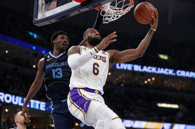 罗马诺：埃里克-加西亚曾在1月接近加盟科莫，但被弗里克否决（罗马诺：弗里克否决埃里克-加西亚一月转投科莫的计划）