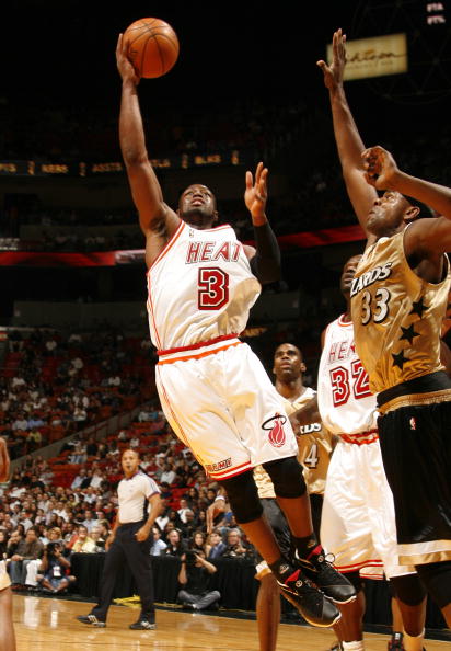 2280万买的恩里克砸手里？斯基拉：国米正找寻邓弗里斯的替补（花2280万买来难用？斯基拉：国米正物色邓弗里斯替身）